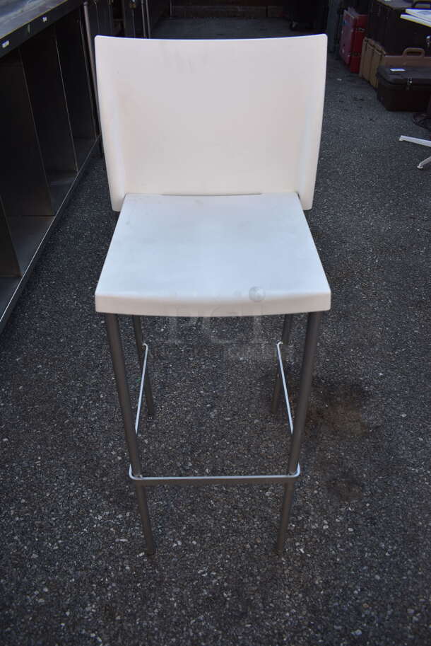 6 Bikini Design Jorge Pensi Amat White Bar Height Chairs on Metal Legs. Stock Picture - Cosmetic Condition May Vary. 16x16x41. 6 Times Your Bid! - Image 1 of 8