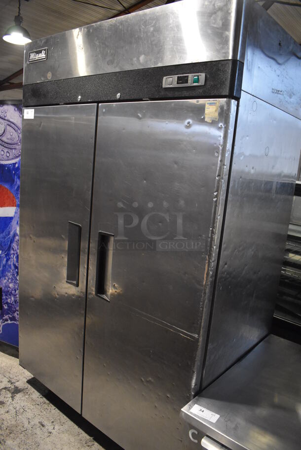 2015 Migali C-2F Stainless Steel Commercial 2 Door Reach In Cooler w/ Poly Coated Racks on Commercial Casters. 115 Volts, 1 Phase. 51x31.5x82.5. Tested and Working! - Image 7 of 7