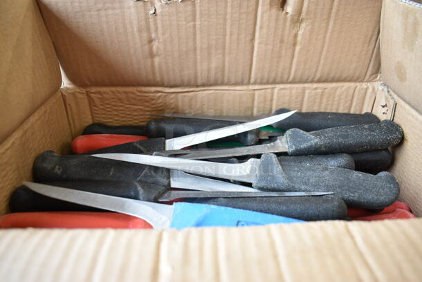 65 SHARPENED Stainless Steel Knives Including Boning/Fillet Knives. 65 Times Your Bid!  - Image 2 of 5