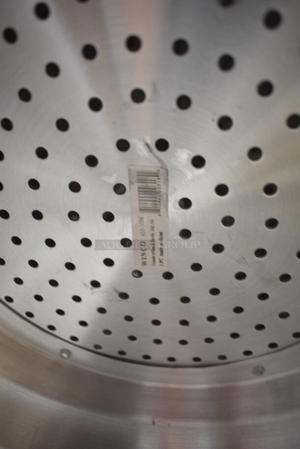 7 BRAND NEW! Metal Items; 5 Colanders and 2 Steam Inserts. 7 Times Your Bid! - Image 10 of 11