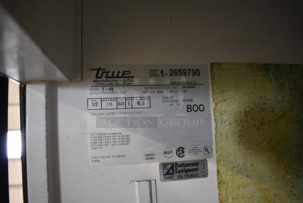 True Model T-49 Stainless Steel Commercial 2 Door Reach In Cooler w/ Poly Coated Shelves on Commercial Casters. 115 Volts, 1 Phase. 54x30x83. Tested and Working! - Image 4 of 6