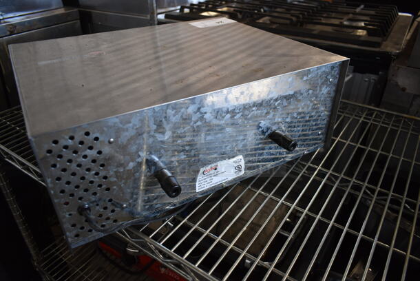 Avantco 177CPO12 Stainless Steel Commercial Countertop Snack / Pizza Oven. 120 Volts, 1 Phase. Tested and Working! - Image 10 of 11