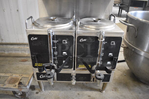 Curtis Model GEM-12-10 Stainless Steel Commercial Countertop Coffee Machine w/ 2 Beverage Satellite Servers. 220 Volts, 1 Phase. 18x22x29 - Image 4 of 5