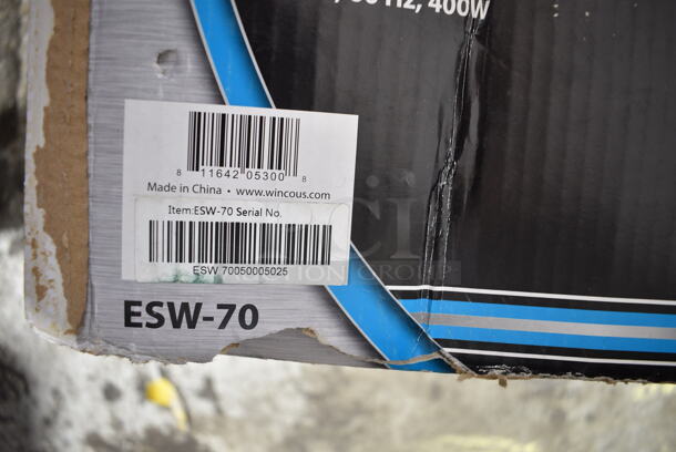 BRAND NEW IN BOX! Winco ESW-70 Stainless Steel Soup Kettle Food Warmer.  - Image 4 of 4