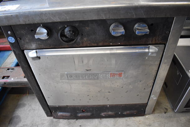 Waste King Universal Chef Stainless Steel Commercial Natural Gas Powered Flat Top Griddle w/ Oven and Back Splash. 32x36x61.5 - Image 5 of 7