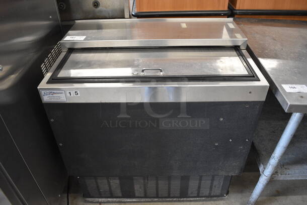 Glastender Model ST36-B Stainless Steel Commercial Back Bar Bottle Cooler w/ Sliding Lid. 115 Volts, 1 Phase. 36x24x36.5. Tested and Powers On But Temps at 48 Degrees