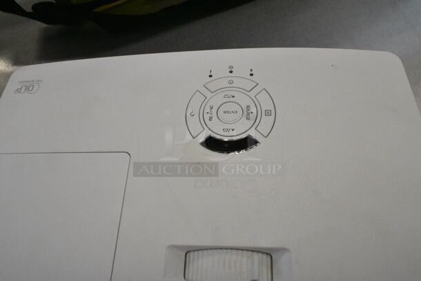 Optoma DLP Projection Display in Case. 100-240 Volts, 1 Phase.  - Image 4 of 9