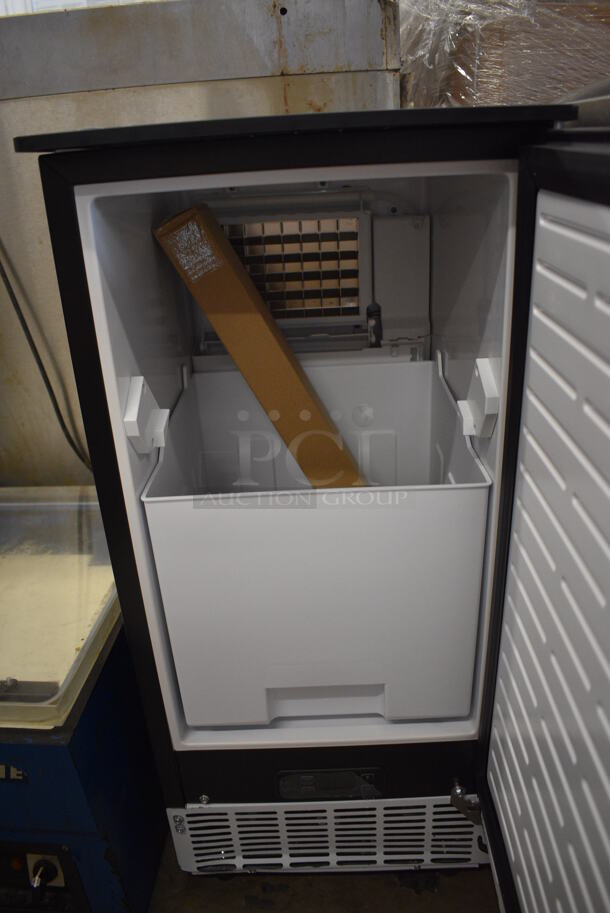 BRAND NEW! KoolMore Model BIM75-BS Stainless Steel Commercial Self Contained Ice Maker. 115 Volts, 1 Phase. 15x17.5x34 - Image 4 of 7