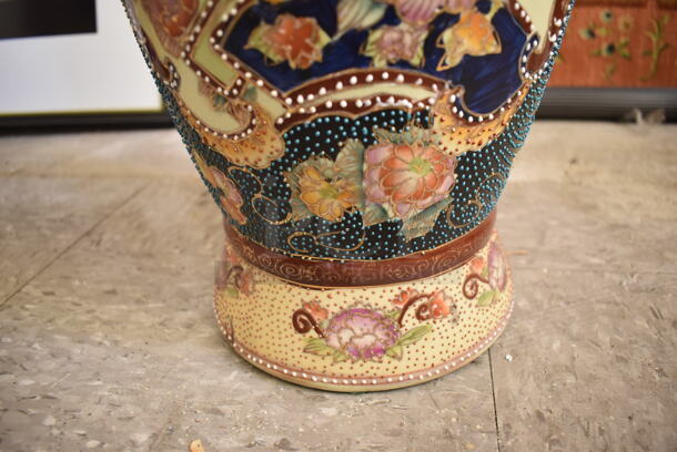 Ornate Multicolored Vase w/ Floral Motif Featuring a Bird in Flight. - Image 5 of 10