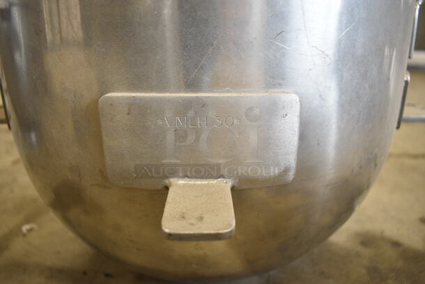 Hobart VMLH30 Stainless Steel Commercial 30 Quart Mixing Bowl. 19.5x15.5x13 - Image 4 of 5