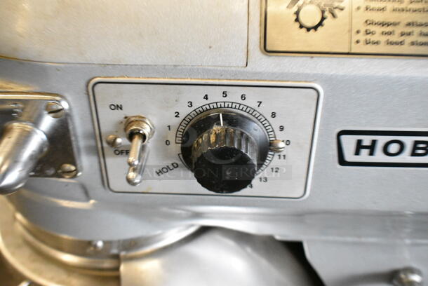 Hobart A-200T Metal Commercial Countertop 20 Quart Planetary Dough Mixer w/ 2 Metal Mixing Bowls and Bowl Guard. 115 Volts, 1 Phase. Tested and Working! - Image 5 of 7
