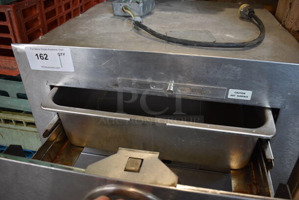 Toastmaster Model 3B20A Stainless Steel Commercial 2 Drawer Warming Drawer. 120 Volts, 1 Phase. 24x23x24. Tested and Working! - Image 3 of 5