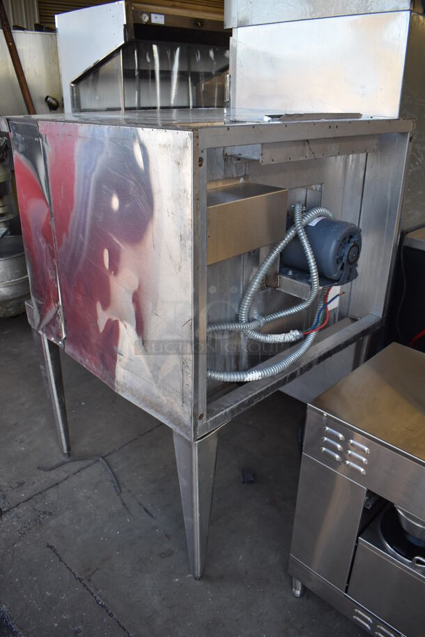 Blodgett Mark V Stainless Steel Commercial Electric Powered Full Size Convection Oven w/ View Through Doors, Metal Oven Racks and Thermostatic Controls on Metal Legs. 220-240 Volts, 1 Phase. 38x37x54 - Image 8 of 9