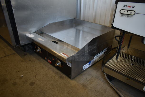 BRAND NEW SCRATCH AND DENT! Cooking Performance Group CPG 351GUCPG24M Stainless Steel Commercial Countertop Electric Powered Flat Top Griddle. 208/240 Volts, 1 Phase.  - Image 2 of 5