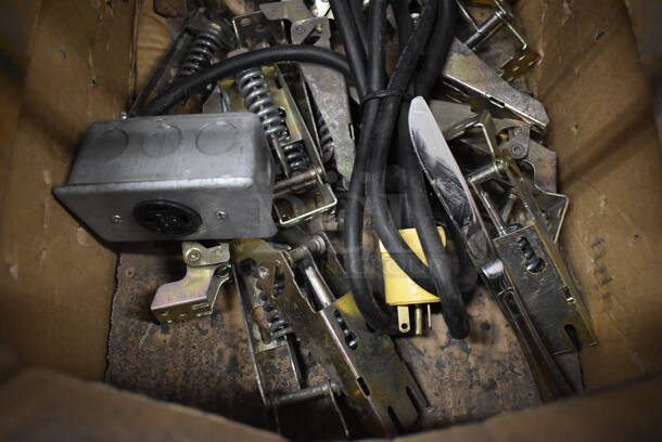 ALL ONE MONEY! Lot of 3 Boxes of Various Parts Including Hose - Image 6 of 6