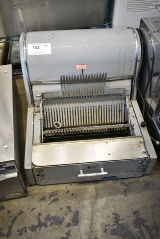 Berkel Metal Commercial Countertop Bread Loaf Slicer. 115 Volts, 1 Phase. Tested and Working! 