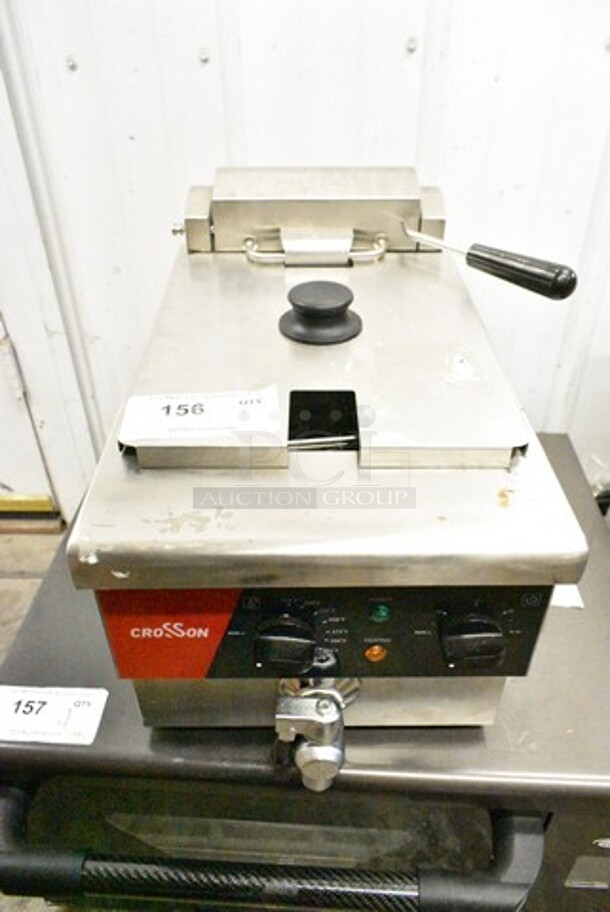 BRAND NEW SCRATCH AND DENT! 2024 Crosson EF-6V Stainless Steel Commercial Countertop Electric Powered Fryer w/ Metal Fry Basket and Lid. 120 Volts, 1 Phase. - Image 2 of 6