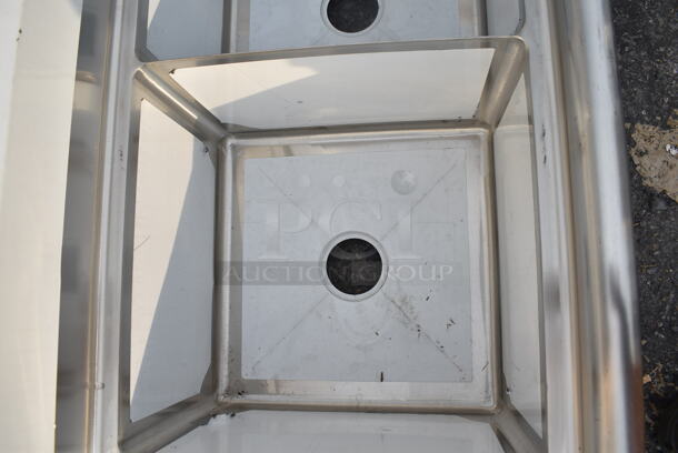 BRAND NEW SCRATCH AND DENT! Steelton 522CS31818LR 90" 18-Gauge Stainless Steel Three Compartment Commercial Sink with 2 Drainboards - 18" x 18" x 12" Bowls. No Legs.  - Image 7 of 9