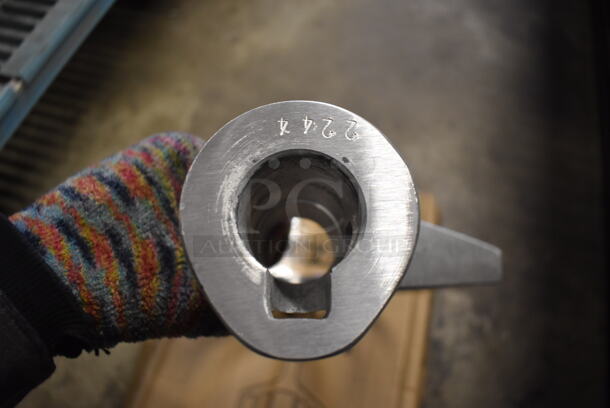 BRAND NEW IN BOX! Assure 19OHCM60FB Aluminum 60 Quart Flat Beater Attachment for Hobart Mixer. 12x3x20 - Image 4 of 5