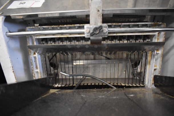 Metal Commercial Countertop Bread Loaf Slicer. 120 Volts, 1 Phase. 21x27x27. Tested and Working! - Image 4 of 6