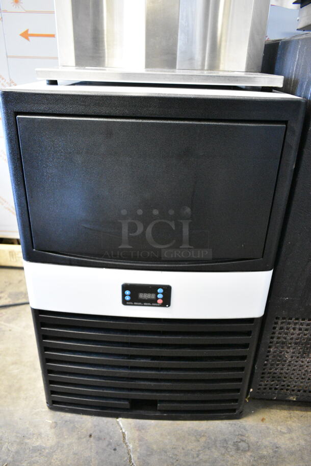 	BRAND NEW SCRATCH AND DENT! Hoocoo HCIM-40 Stainless Steel Commercial Undercounter Self Contained Ice Machine. 115 Volts, 1 Phase.
 - Image 2 of 10