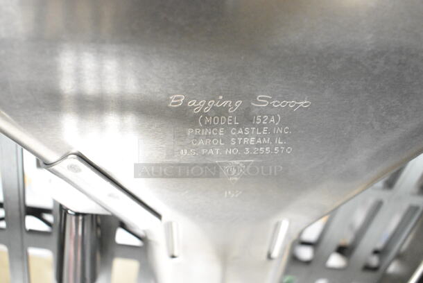 5 BRAND NEW SCRATCH AND DENT! Items Including Vollrath 353603-1 Tribute Fry Pan, Regency 600LEGALV451 Leg Set, Fry Scoop. 5 Times Your Bid!  - Image 10 of 10