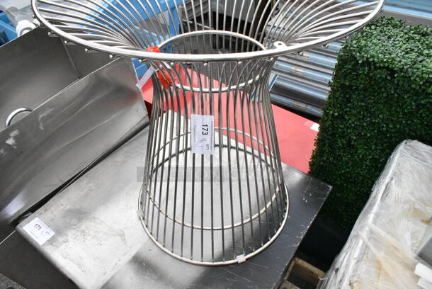 Metal Display Piece. - Image 2 of 4