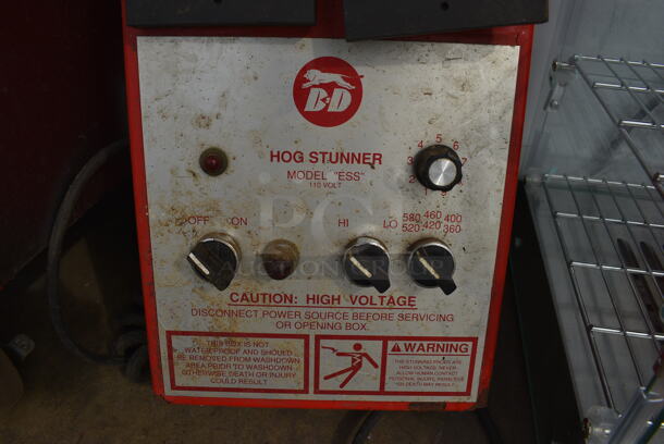 B&D Model ESS Metal Commercial Hog Stunner w/ Probe. 9x7x23 - Image 2 of 5