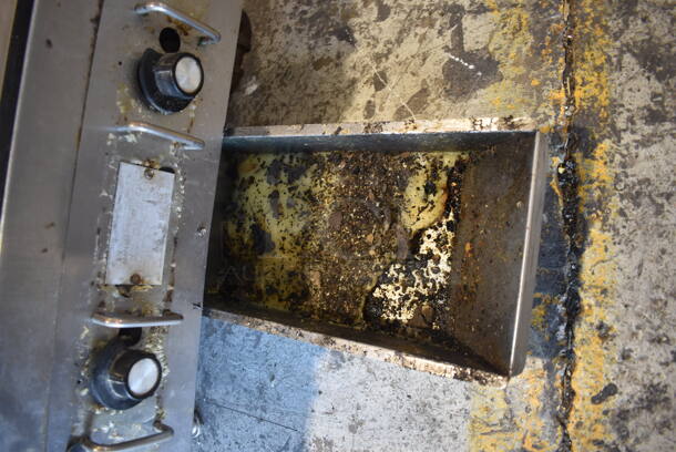 Star 624 T Stainless Steel Commercial Countertop Gas Powered Flat Top Griddle. 20,000 BTU. - Image 5 of 9