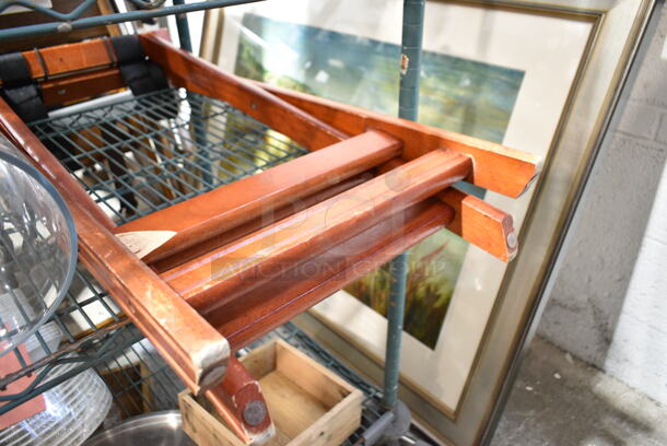 ALL ONE MONEY! Tier Lot of Various Items Including Claw Crackers, Serving Tray - Image 6 of 6