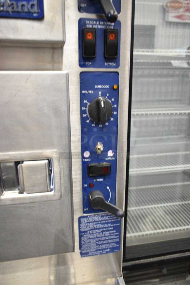 Cleveland 24CGA6.2S Stainless Steel Commercial Natural Gas Powered 2 Deck Steam Cabinet. 50,000 BTU.  - Image 4 of 9