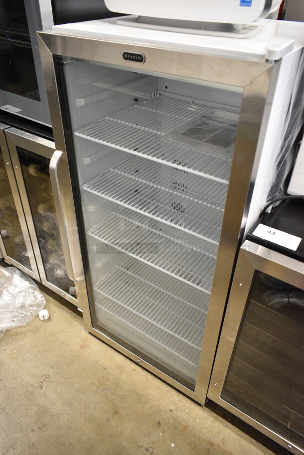 BRAND NEW SCRATCH AND DENT! Whynter CBM-815WS Freestanding 8.1 CF Commercial Beverage Merchandiser. 115 Volt, 1 Phase. Tested and Working! - Image 3 of 7