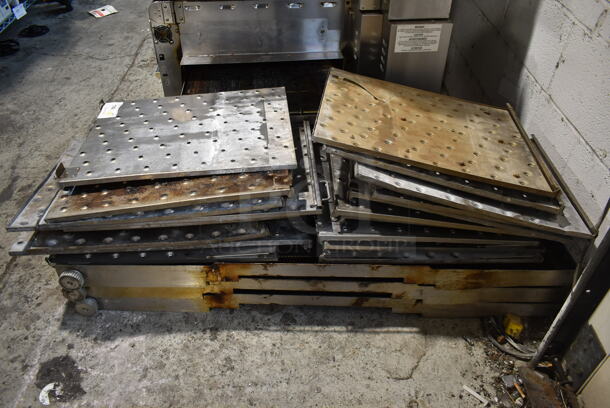ALL ONE MONEY! Lot of Metal Pieces.  - Image 3 of 3