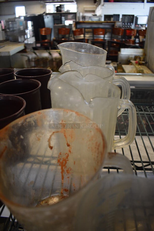 ALL ONE MONEY! Lot of 5 Various Poly Pitchers! Includes 6x5x6.5 - Image 4 of 4