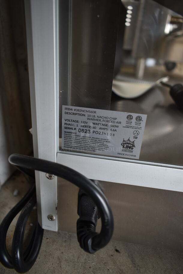 BRAND NEW SCRATCH AND DENT! Carnival King NCM560R 10-15 lb. Nacho Chip, Popcorn, Peanut Warmer / Merchandiser with Forced Air. 120 Volts, 1 Phase. Tested and Working! - Image 6 of 7