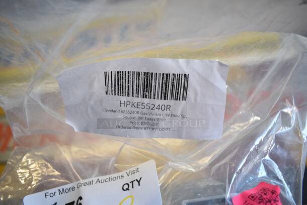 2 BRAND NEW SCRATCH AND DENT! Items; HPKE55240R Cleveland KE55240R Gas Vlv;3/4 C/W Elbw(Kgl) and HPKE534372 Cleveland KE53437-2 Ignitor; Kgt #22-100001-264. 2 Times Your Bid! - Image 3 of 4