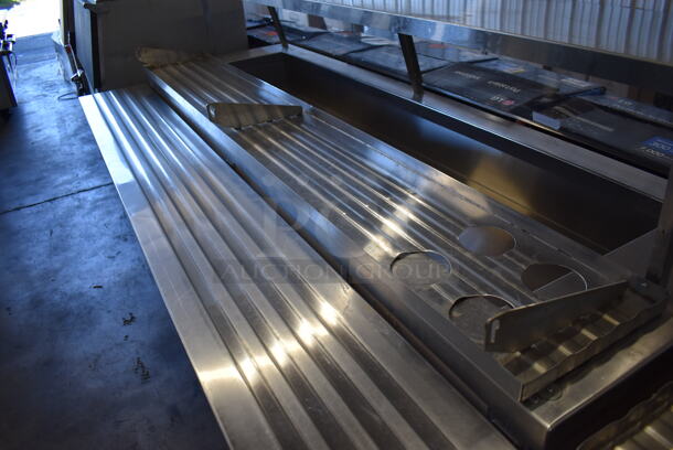 Servolift Eastern 502-4R Metal Commercial Portable Refrigerated Buffet Station w/ Sneeze Guard and Tray Slide on Commercial Casters. 120/208 Volts, 1 Phase. 92x42x49 - Image 5 of 8