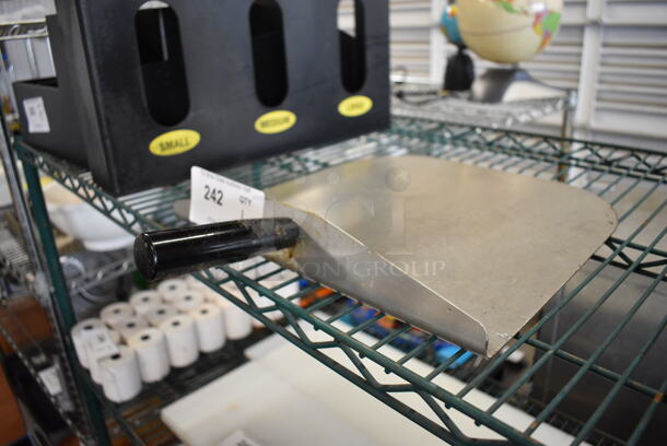 Metal Rapid Cook Oven Paddle. 13x18x2 - Image 1 of 3