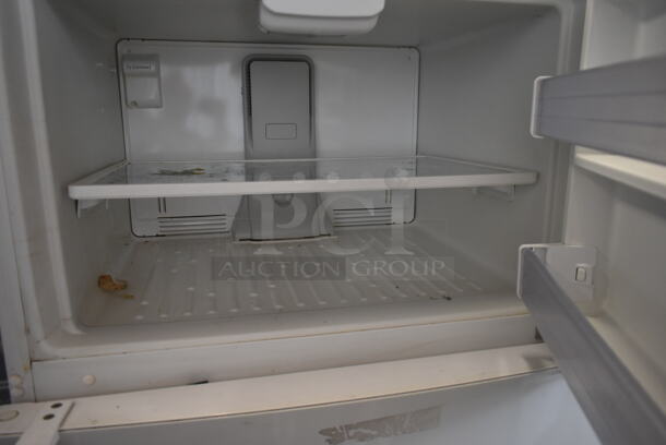 Whirlpool WRT511SZDW00 Metal Cooler Freezer Combo Unit. 115 Volts, 1 Phase. Tested and Powers On But Does Not Get Cold - Image 2 of 6