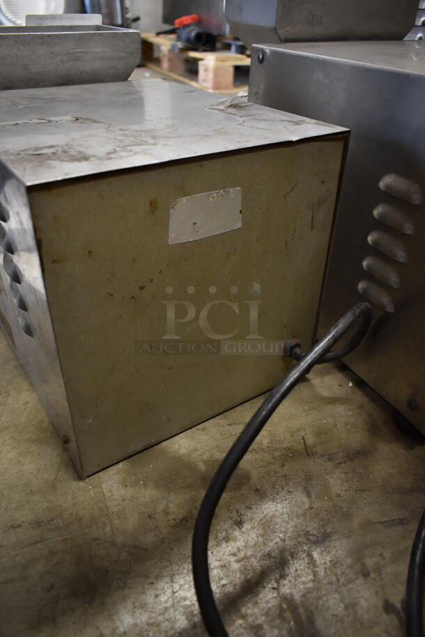 Olde Tyme Stainless Steel Commercial Countertop Nut Grinder Base. 115 Volts, 1 Phase. Tested and Working! - Image 6 of 6