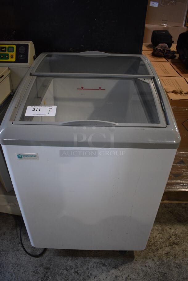 Excellence Model MB-2HCD Metal Commercial Chest Cooler Merchandiser on Commercial Casters. 115 Volts, 1 Phase. 24x27x35. Tested and Working!