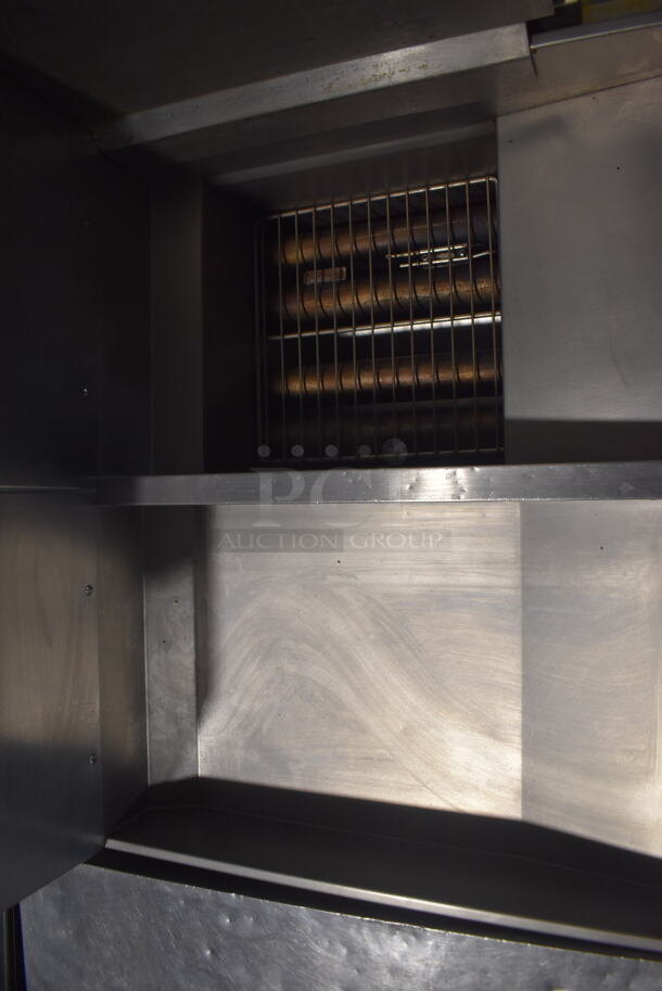 Pitco SG14-JS Commercial Stainless Steel  Natural Gas Fryer on Commercial Casters. 11,000 BTU. - Image 2 of 5