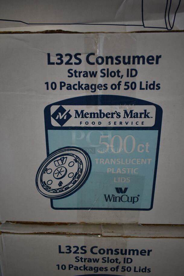 24 BRAND NEW Boxes of Members Mark L32S Straw Slotted Lids. 24 Times Your Bid! - Image 4 of 4