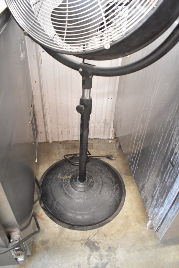 FES50-F1 Metal Floor Style Fan. 120 Volts, 1 Phase. Tested and Working! - Image 3 of 5