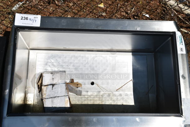 BRAND NEW SCRATCH AND DENT! Regency 600IB3018CP 18" x 30" Stainless Steel Drop-In Ice Bin with 7 Circuit Post-Mix Cold Plate. No Lid.  - Image 4 of 5