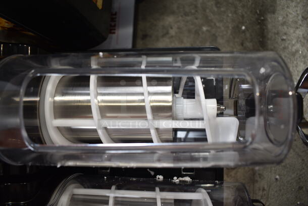 BRAND NEW SCRATCH AND DENT! Vevor XRJ3LX2 Stainless Steel Commercial Countertop Slushy Machine. 110-130 Volts, 1 Phase. Tested and Working! - Image 5 of 7