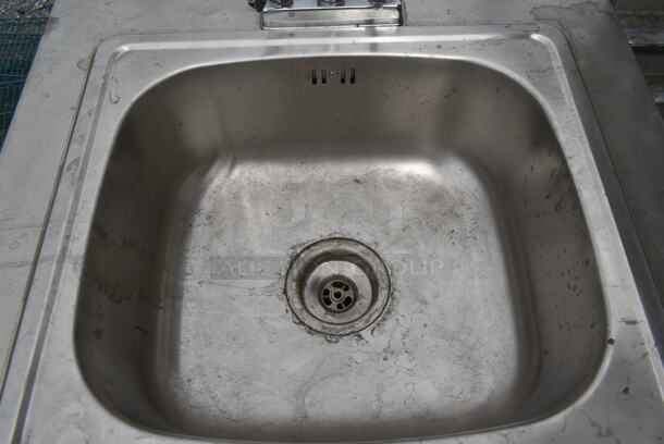 QualServ Stainless Steel Commercial Single Bay Portable Sink w/ Faucet and Handles on Commercial Casters. 120 Volts, 1 Phase. - Image 4 of 9