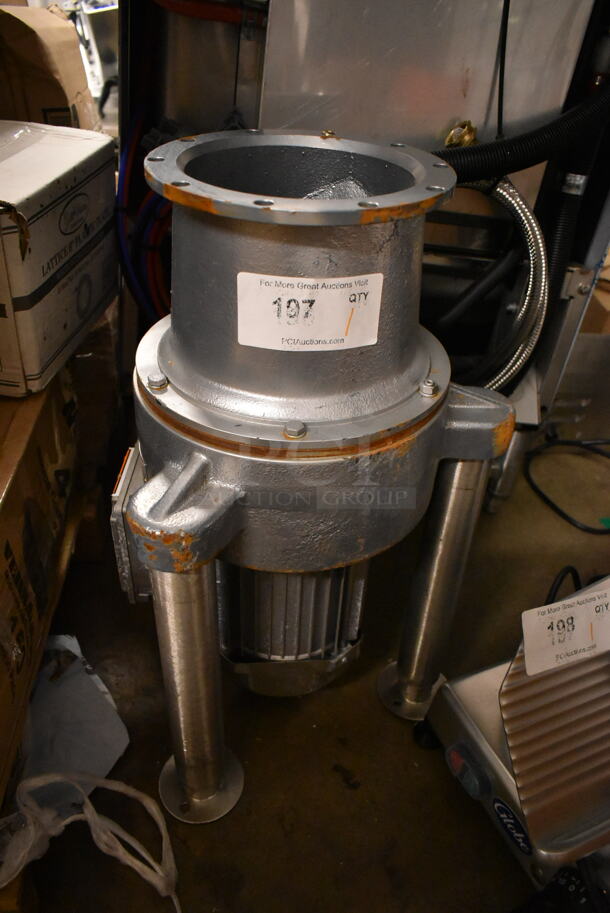 BRAND NEW SCRATCH AND DENT! Hobart FD4/150-1 Commercial Garbage Disposer with Adjustable Flanged Feet. 208-230/460 Volts.  - Image 2 of 4