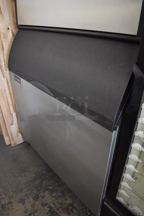 Ice O Matic ICE1406FA7 Air Cooled Stainless Steel Commercial Ice Machine Head on Ice O Matic B100PSB Commercial Ice Bin. 208-230 Volts, 1 Phase. 48x32x76 - Image 3 of 8