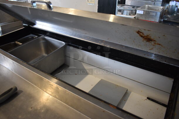 True Model TPP-67 Stainless Steel Commercial Pizza Prep Table on Commercial Casters. 115 Volts, 1 Phase. 67.5x32.5x42. Tested and Working! - Image 5 of 8